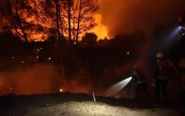 В Іспанії вирують лісові пожежі