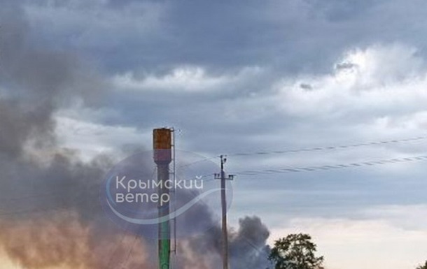 З явилися подробиці пожежі на складі боєприпасів у Криму