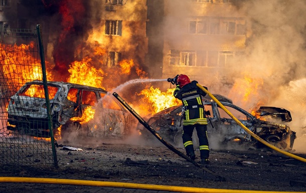 Зеленський показав наслідки ударів РФ за тиждень