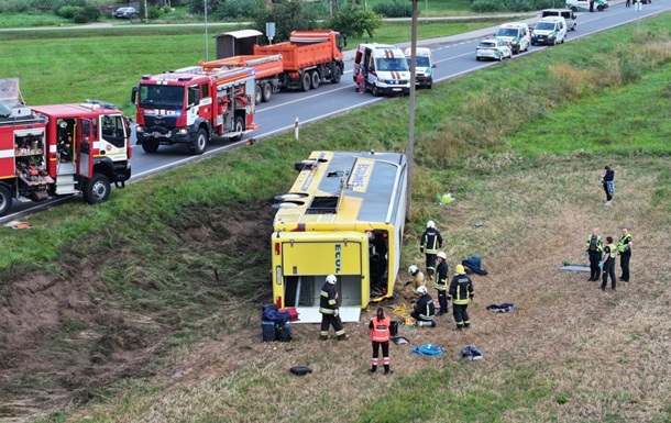 В Литві потрапив у ДТП автобус з Калінінграда: 26 постраждалих