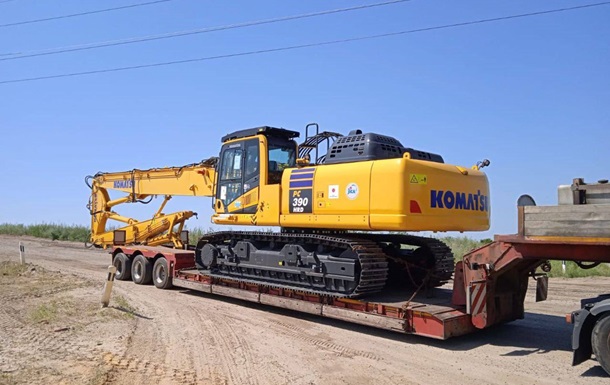 Японія спорядила Харкову техніку для переробки відходів руйнації