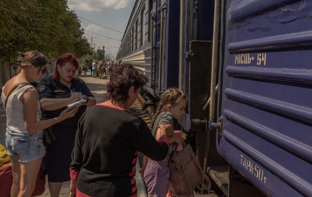 ГВА: Два микрорайона Мирнограда закрыты на въезд