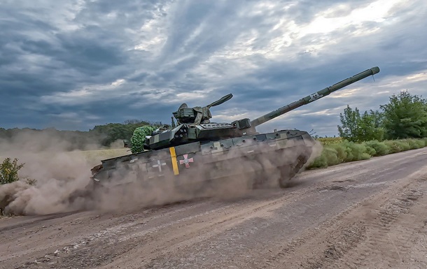 Боронить Харківщину: ЗСУ вперше показали український танк Оплот