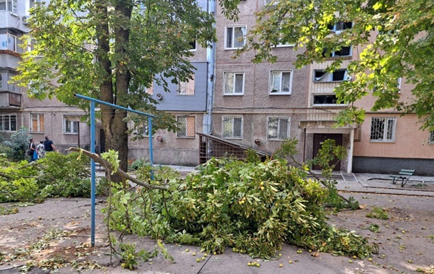 Внаслідок удару по Нікополю загинула жінка