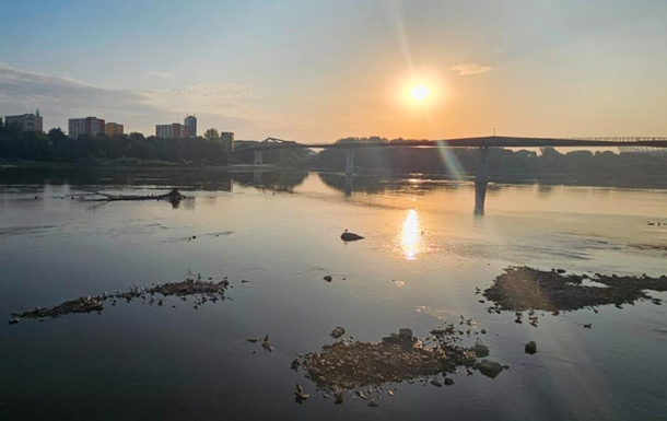 В Варшаве зафиксировали рекордно низкий уровень воды в Висле