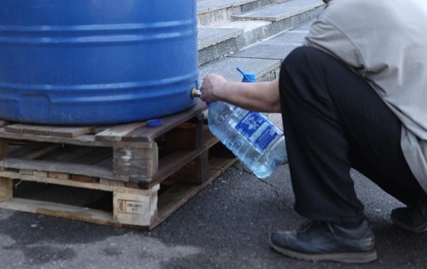 Мешканцям Донецька надсилають квитанції за воду, яка відсутня - ЦНС