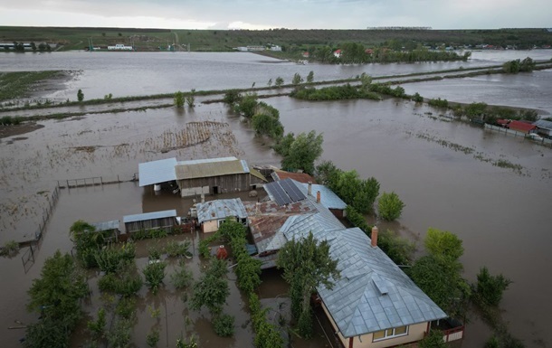 В некоторых регионах Польши вводят состояние стихийного бедствия