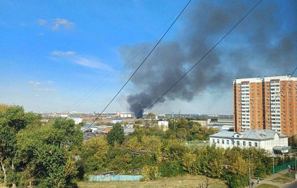 В Подмосковье бушует масштабный пожар