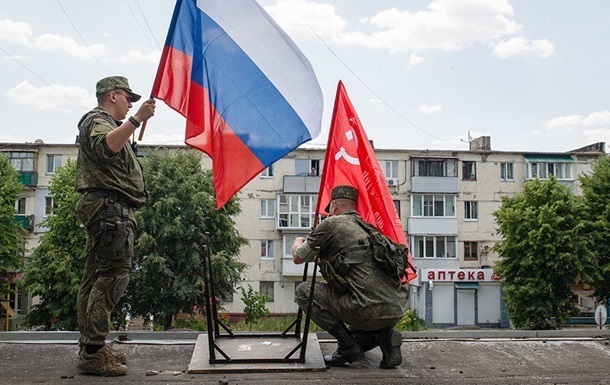 Російських вчителів стимулюватимуть переїздити на ТОТ