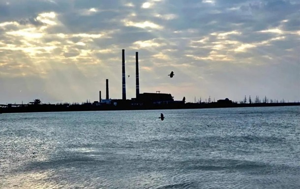 У Курахово повреждена плотина водохранилища - ГВА