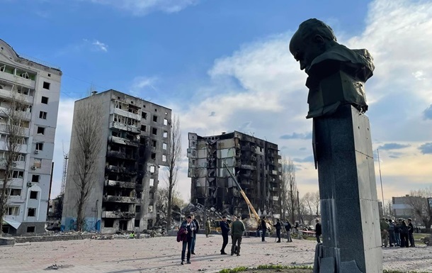 Воєнний туризм: чому іноземці їдуть в Україну