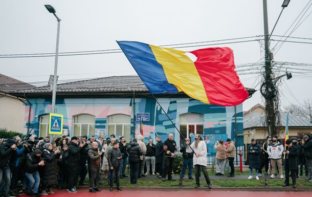 Суд в Румунії відхилив скаргу на скасування першого туру виборів