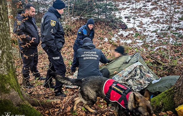 На Буковині врятували чоловіка, який три дні блукав у лісі