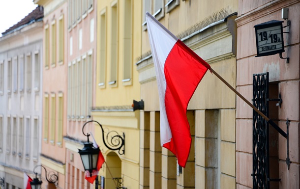 У Польщі готують населення до війни