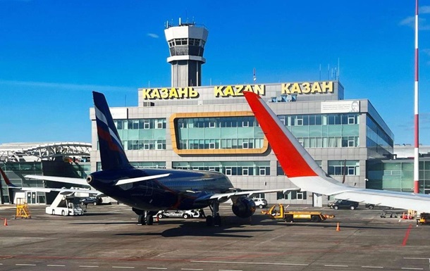 Аэропорты трех городов РФ закрыли из-за опасности беспилотников