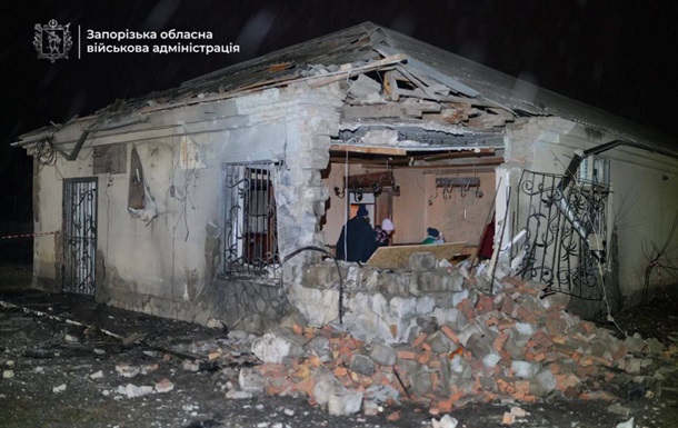 Войска РФ атаковали Запорожье дронами