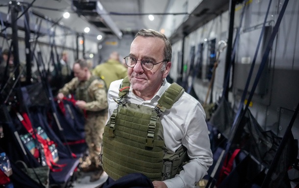 Писториус сказал, блокирует ли Шольц оружие Киеву