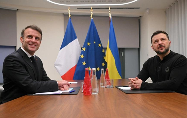 Зеленський і Макрон обговорили розміщення іноземних військ в Україні