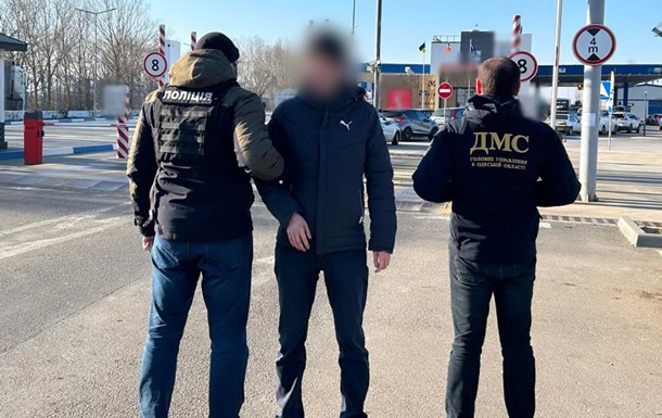 Украина выдворила иностранца, совершившего тяжкие преступления