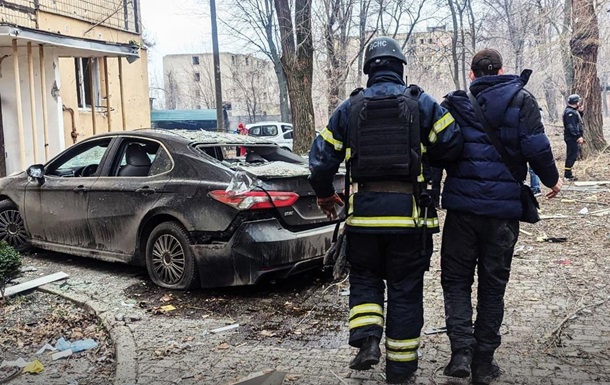 В Кривом Роге обломки убили женщину в собственном авто