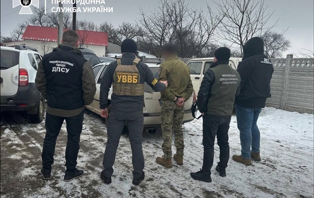 Разоблачен пограничник, который помогал уклонисту бежать в Румынию