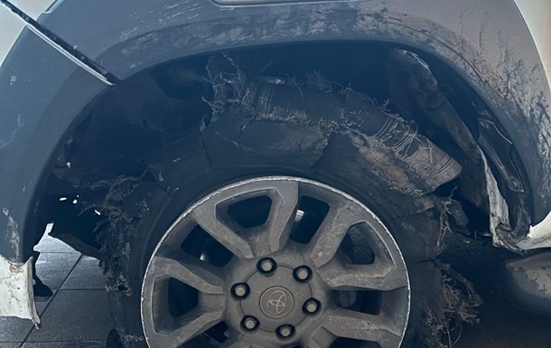 На Херсонщині міна вибухнула під авто поліції під час евакуації пораненого