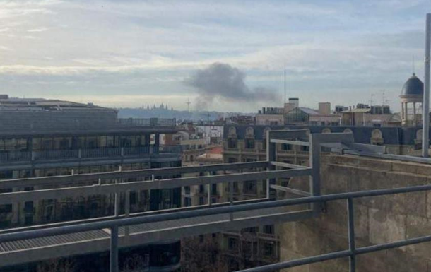 В Барселоне произошел взрыв в порту, есть жертва