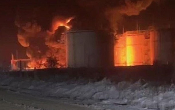 Нефтебазу на Кубани атаковала ракета, а не дроны - соцсети