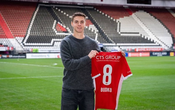 Украинец подписал контракт с грандом Эредивизи