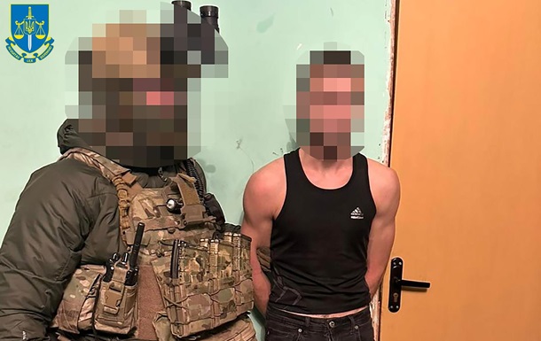 Теракт возле ТЦК в Павлограде: подозреваемым избраны меры пресечения