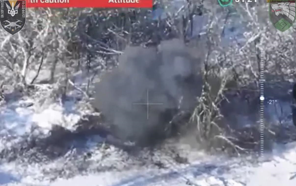 Спецназовцы уничтожили технику и лодки россиян