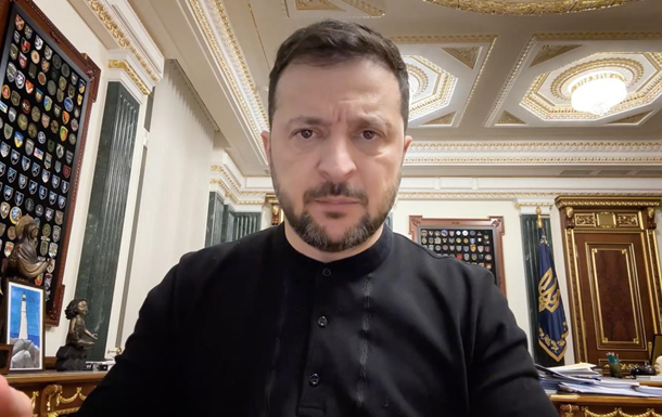 Зеленский анонсировал снижение цен на лекарства на 30%