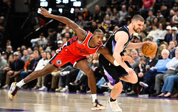 НБА: Юта с Михайлюком в овертайме уступила Клипперс