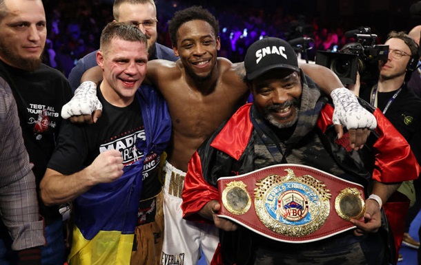 Бриедис назвал причину поражения Беринчика от Дэвиса