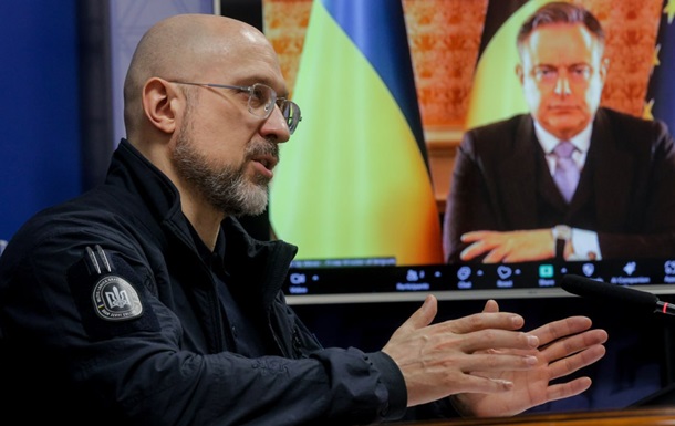Шмыгаль обсудил с новым премьером Бельгии поддержку Украины