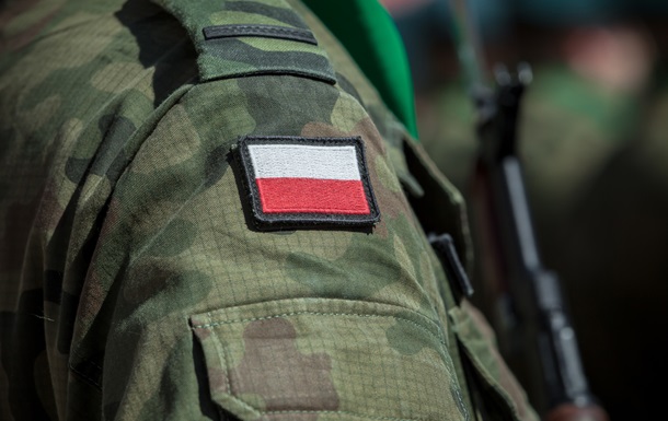 Стало известно, сколько поляков поддерживают отправку войск в Украину