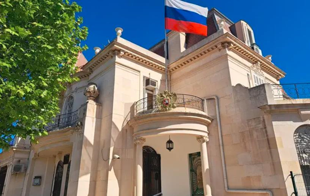 У генконсульство Росії у Марселі кинули коктейлі Молотова - ЗМІ