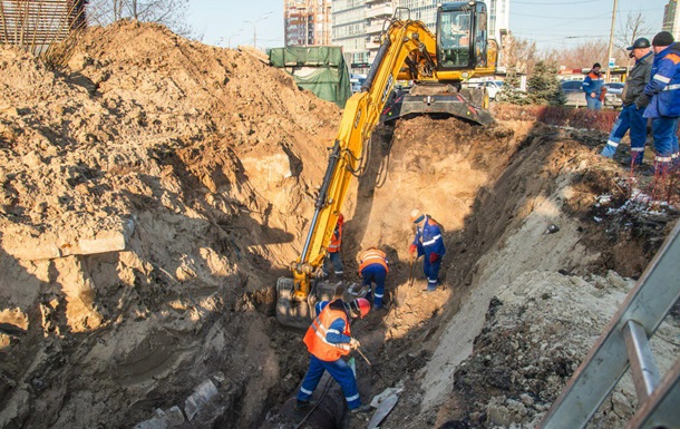 В 176 домов Киева вернули тепло после аварии