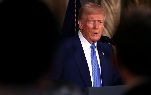 Трамп: США почнуть продавати  золоті  посвідки на постійне проживання