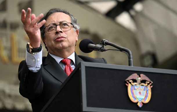 Президент Колумбії назвав угоду про надра із США  дурістю  Зеленського