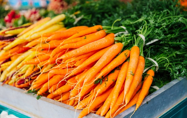 На рынке растут цены на морковь