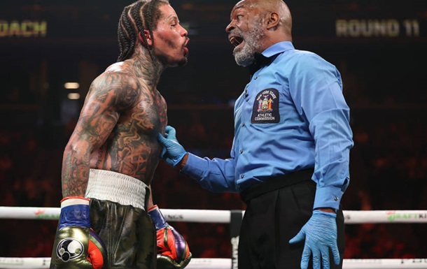 Девіс розповів, коли може відбутися реванш із Роучем