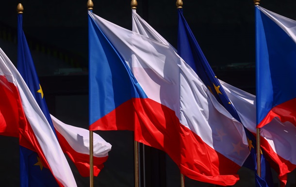 В Европе осудили остановку помощи Украине