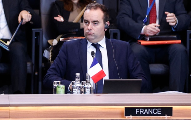 Франція заявили про провокацію літака РФ проти дрона в Середземномор ї