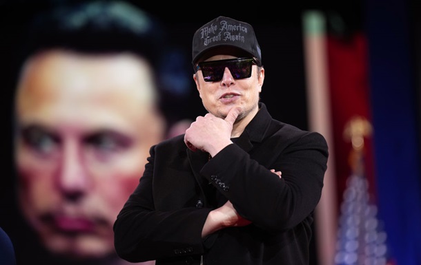  Тому що не чорношкірий : Маск пояснив відсутність Starlink у ПАР