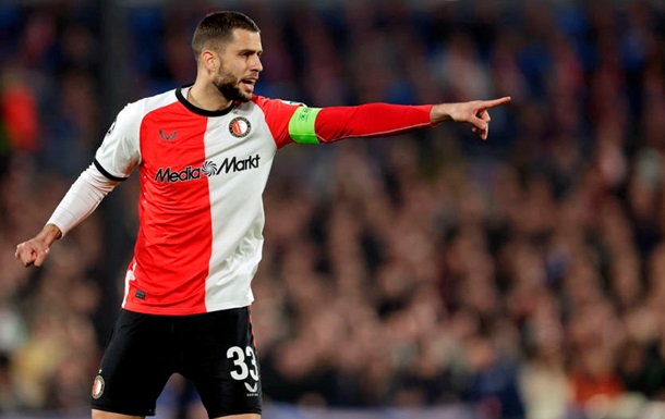 Челси вступил в гонку за лидера топ-клуба Эредивизи