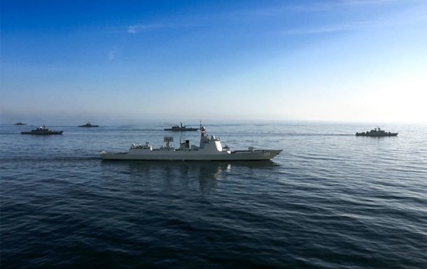 Китайские военные корабли месяц маневрировали у Австралии