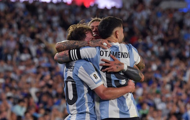 Отбор на ЧМ-2026: Аргентина разгромила Бразилию, ничья Колумбии и Парагвая