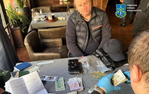 У Києві викрили схему  білих квитків  для ухилянтів