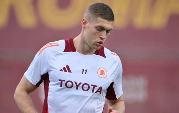 Ексхавбек збірної Італії назвав тренера, з яким може розкритися Довбик